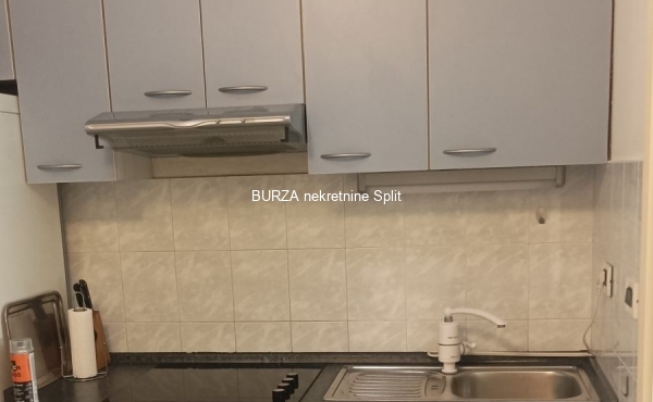stan-split-gripe-25-m2-dugorocno-namjesten-slika-235996913